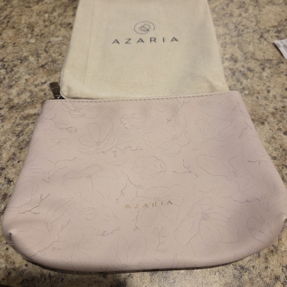 New Azaria Zippered Bag With Dust Cover